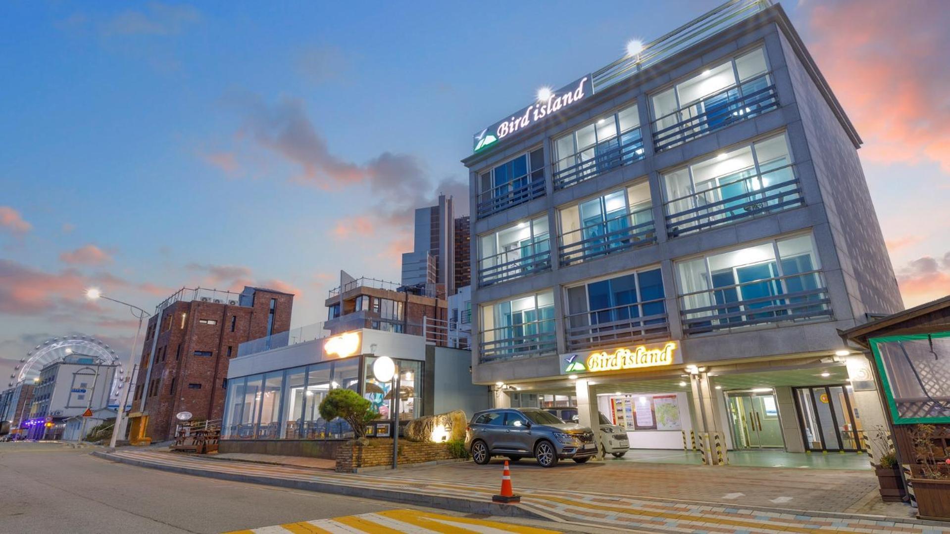 Sokcho Bird Island Pension エクステリア 写真